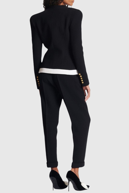Beautifully Finished Garment in a Timeless Design