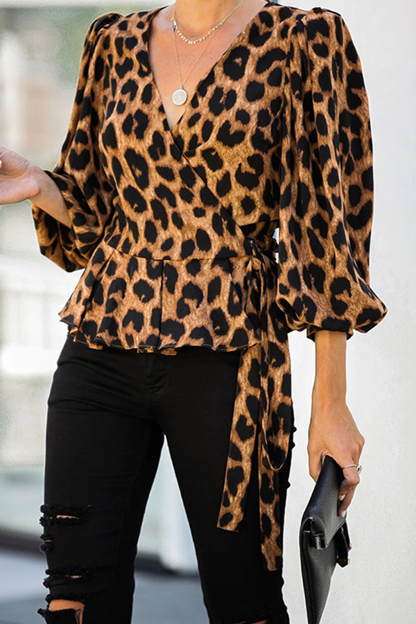 Gracefully Styled Top for Any Occasion