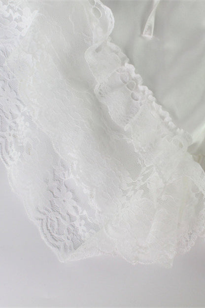 Effortlessly Elegant Garment with a Timeless Design