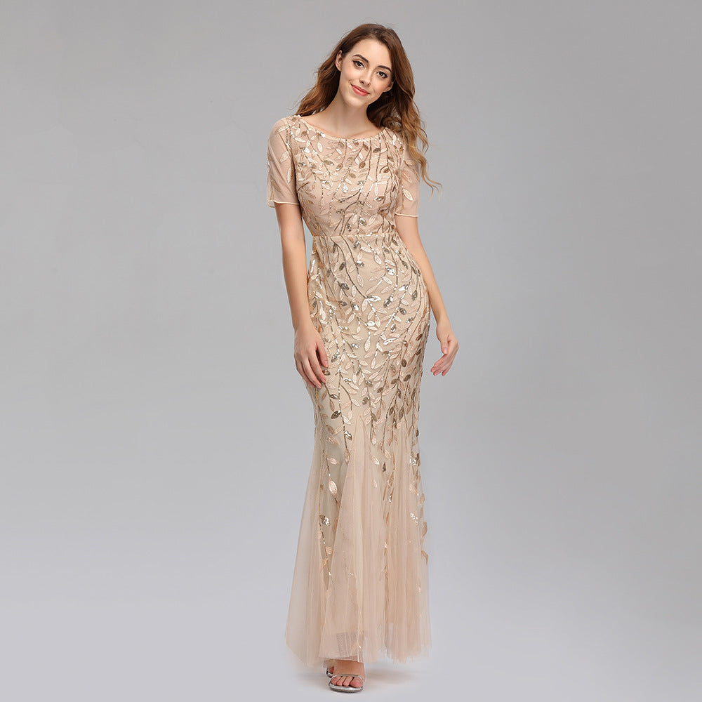 Sophisticated Dress with a Clean Classic Look