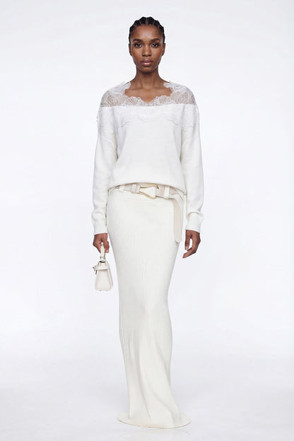 Beautifully Balanced Top with Timeless Character