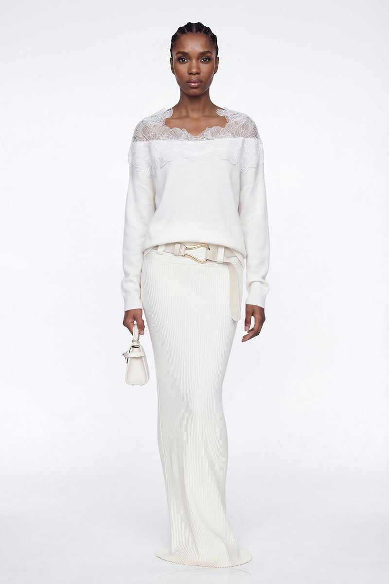 Beautifully Balanced Top with Timeless Character