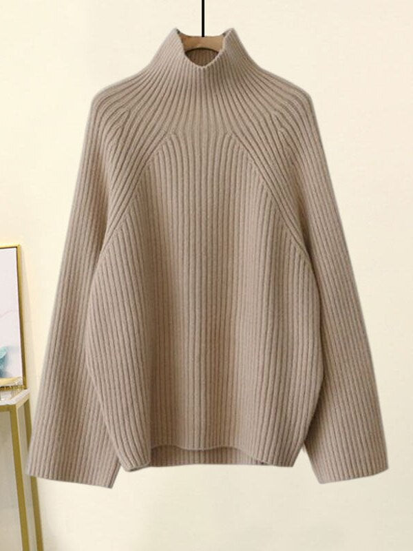 Effortlessly Elegant Garment with a Timeless Design