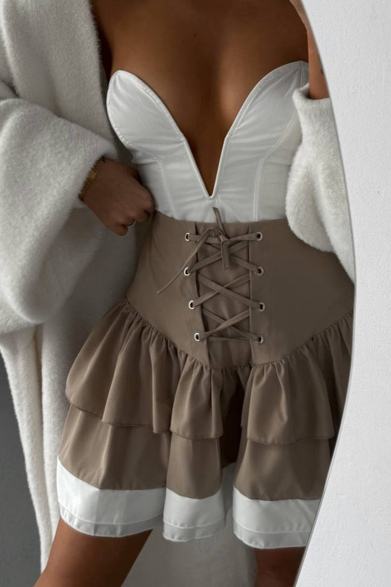 Classic Vintage Garment with a Flattering Fit