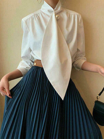 Classic Vintage & Enduringly Stylish Blouse