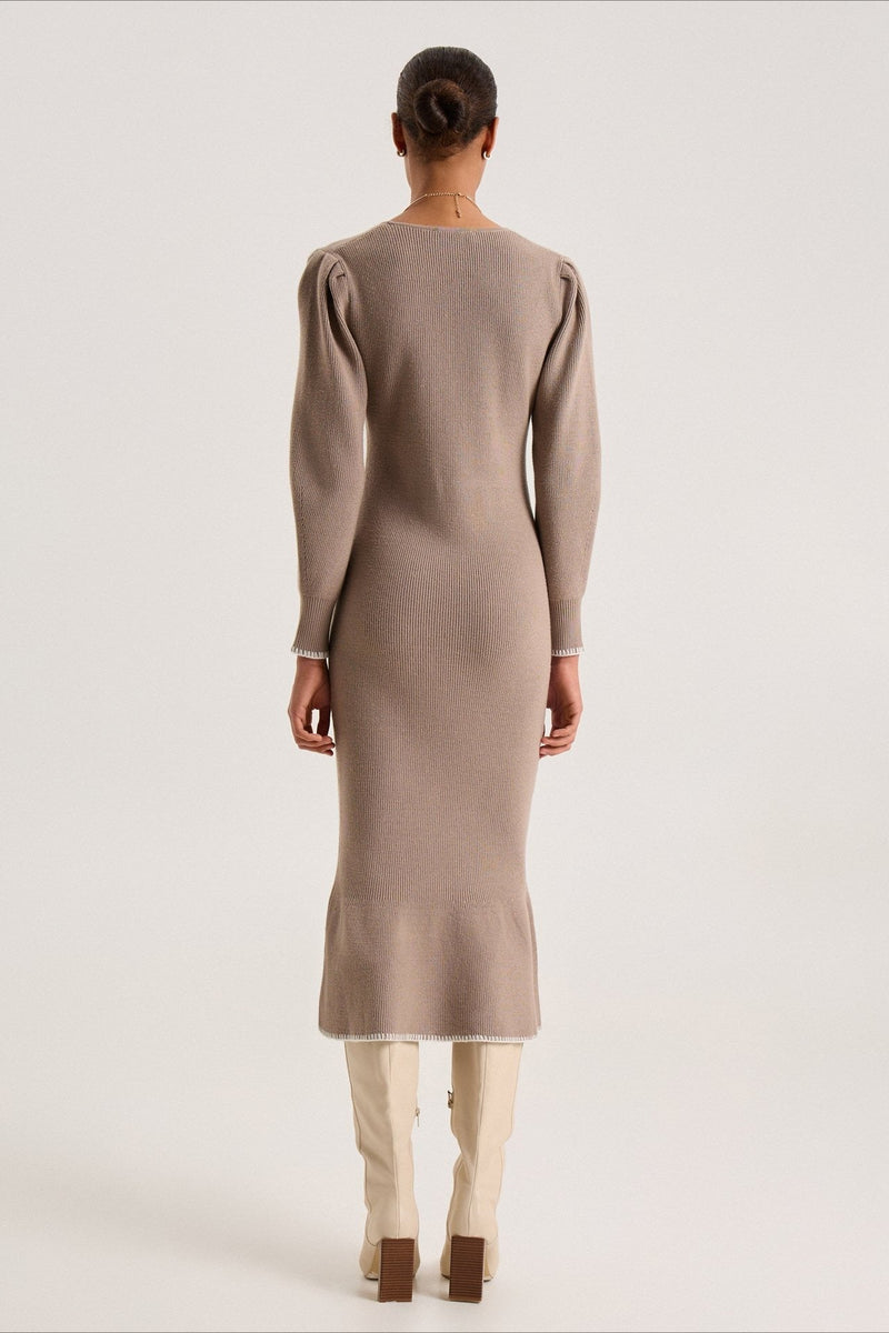 Beautifully Crafted Sweater in a Classic Style
