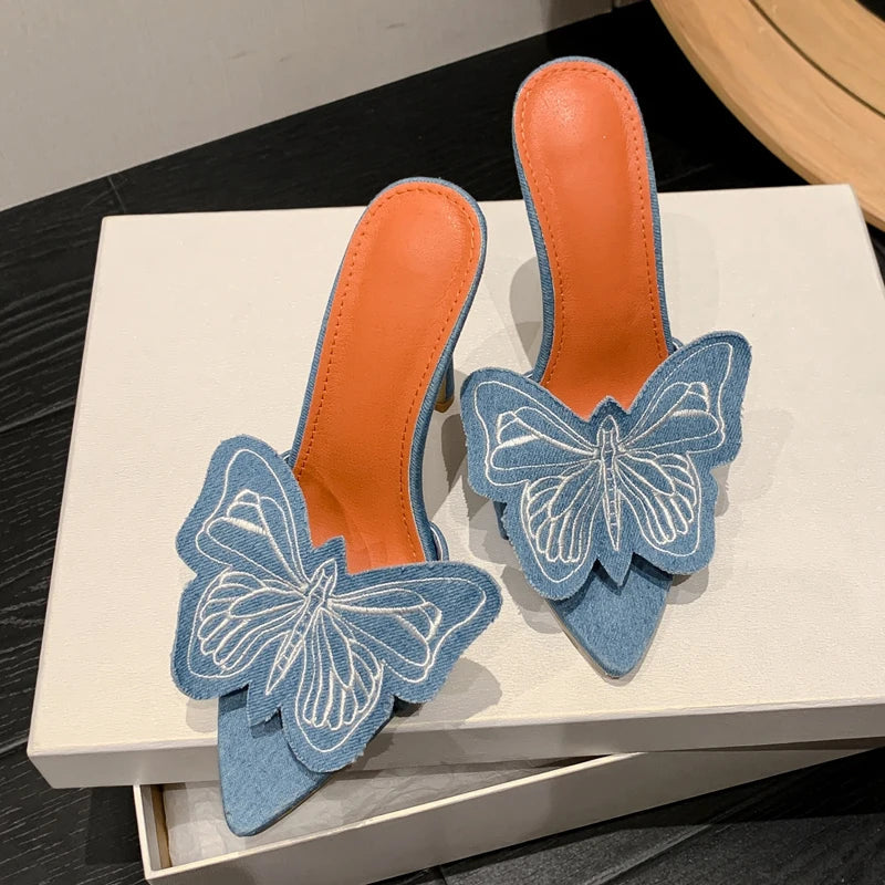 A Vintage Style Heels with Delicate Timeless Details