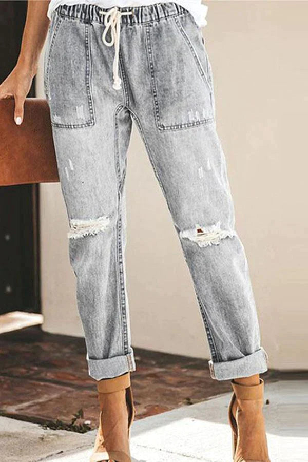 Beautifully Finished Trousers in a Timeless Design