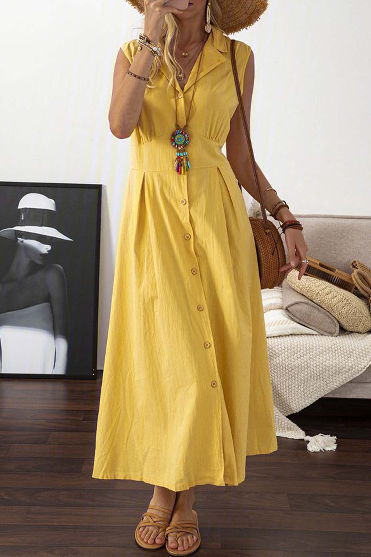 Well Tailored Dress with a Graceful Silhouette