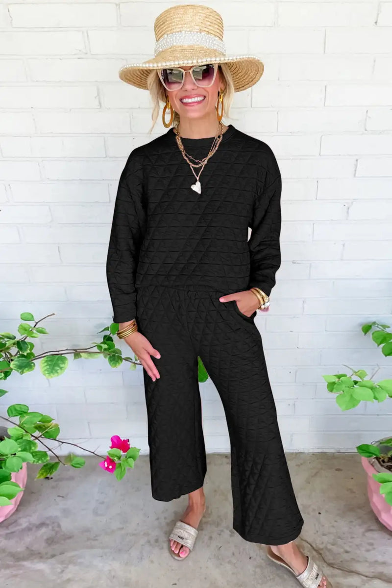 Beautifully Finished Pullover in a Timeless Design