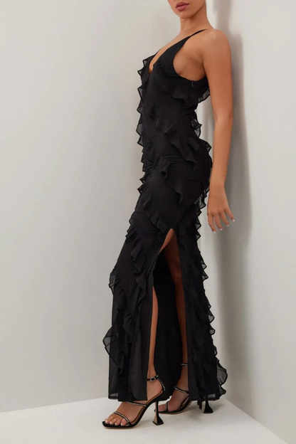Effortlessly Elegant Garment with a Timeless Design