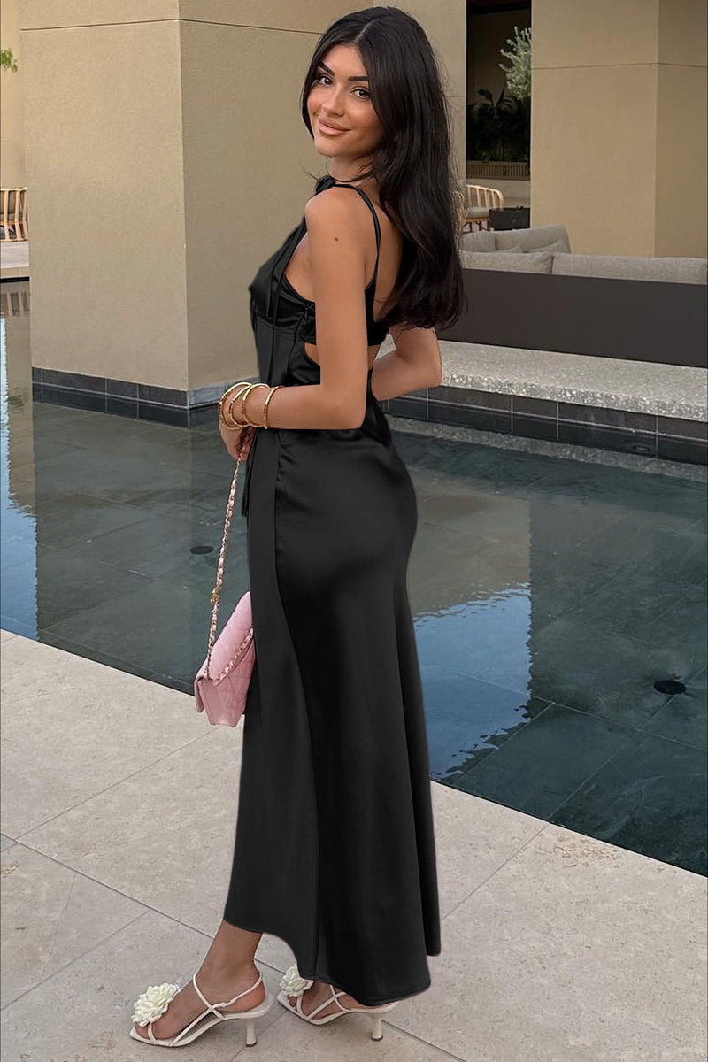 Effortlessly Elegant Dress with a Timeless Design