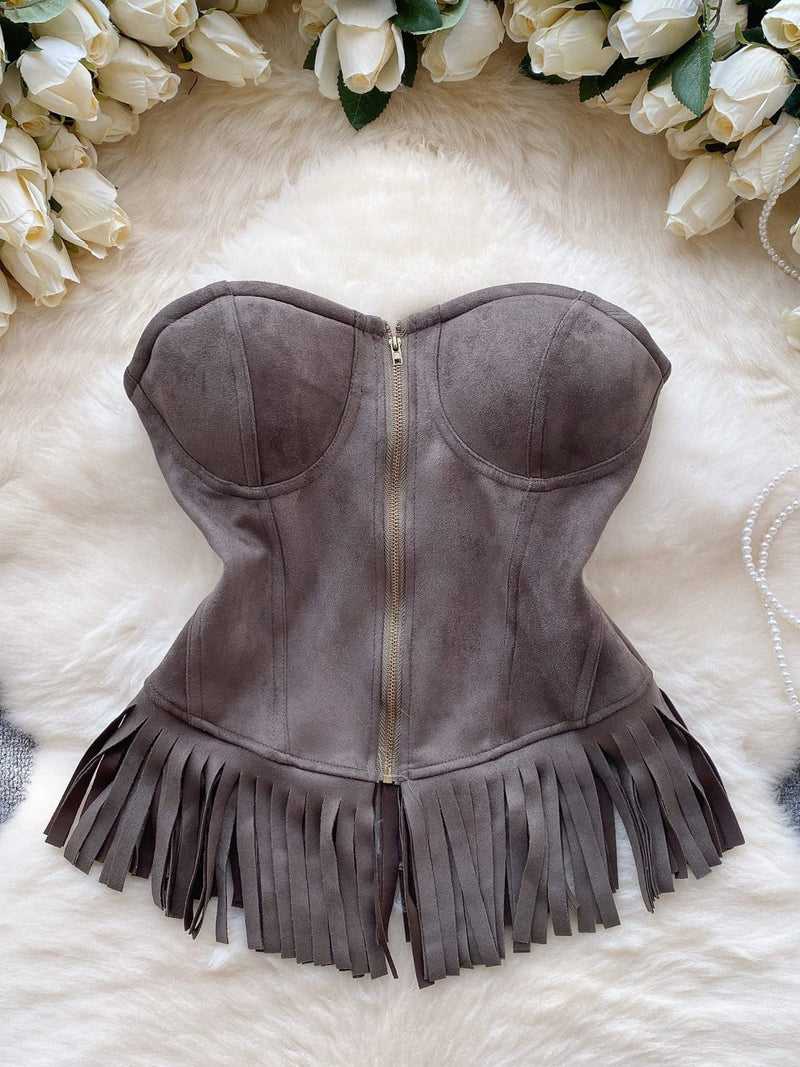 Beautifully Finished Top in a Timeless Design