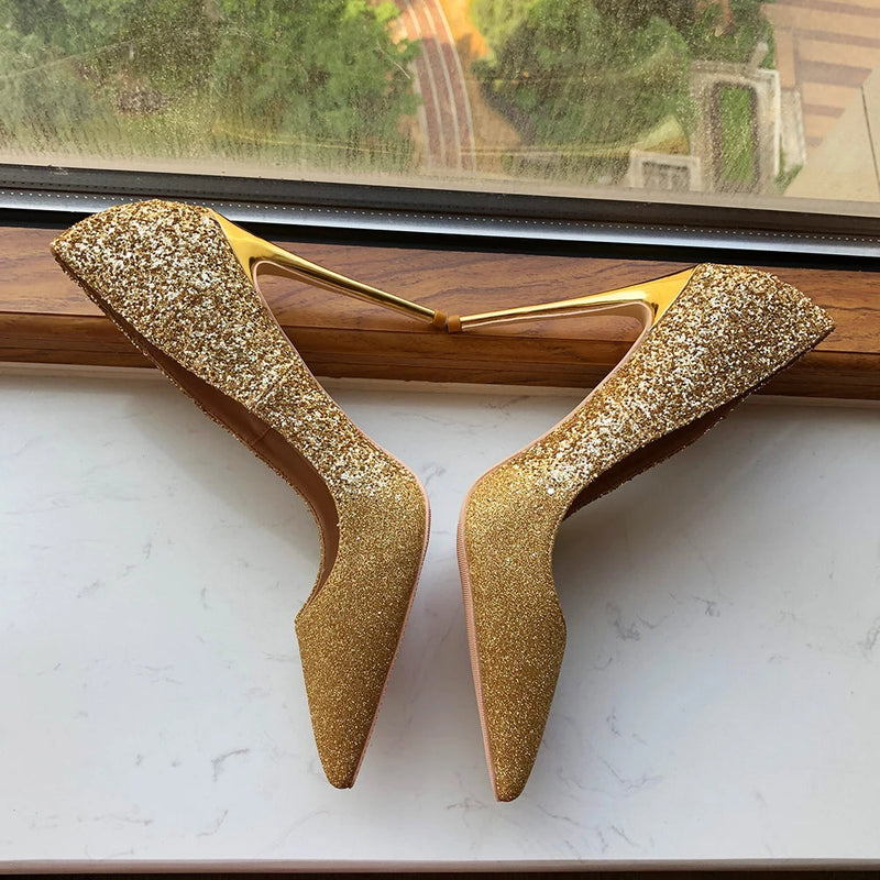 Classic Vintage Shoes with a Flattering Fit