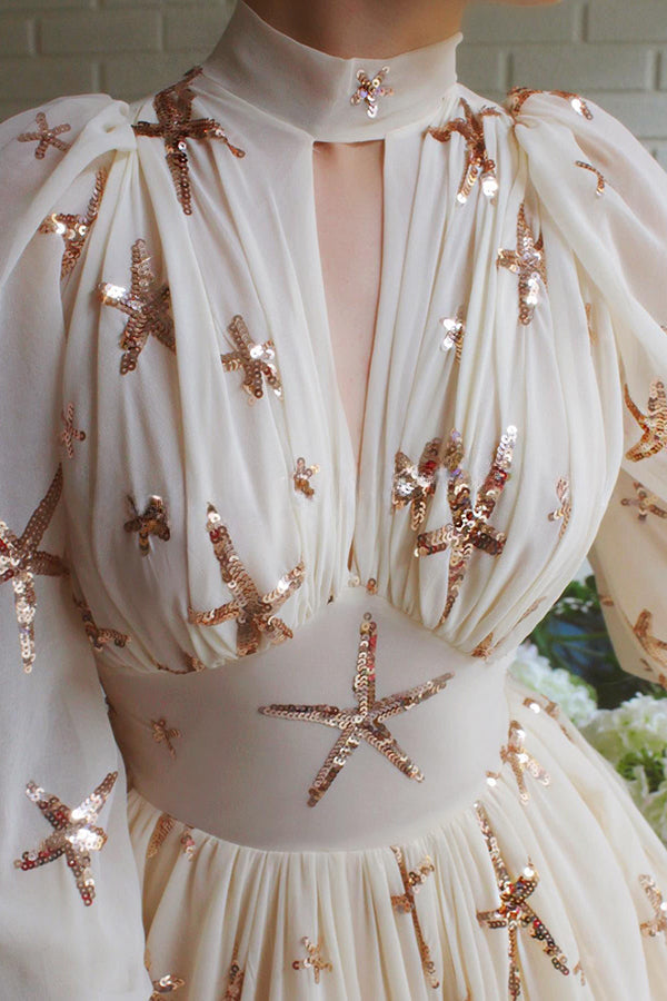 Classic Vintage & Enduringly Stylish Dress
