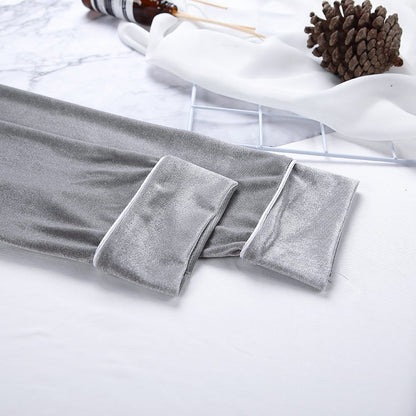 Effortlessly Elegant Garment with a Timeless Design