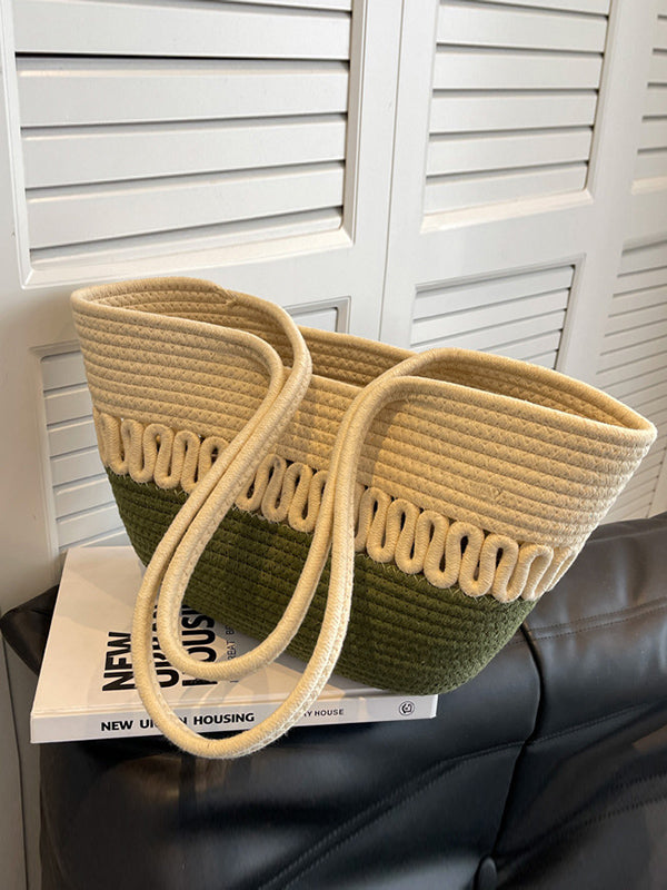 Effortlessly Elegant Bag with a Timeless Design