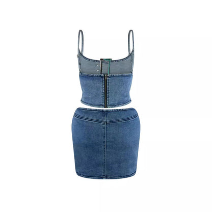 Classic Vintage Garment with a Flattering Fit