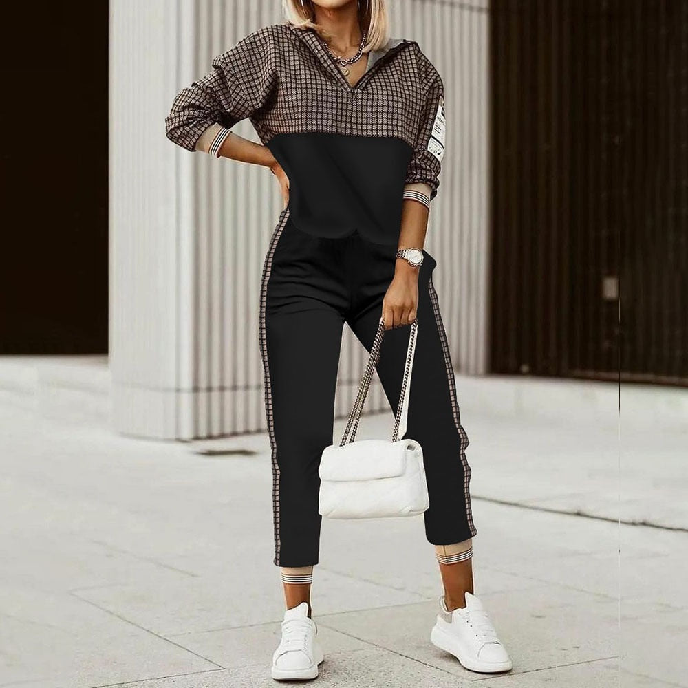 Effortlessly Elegant Garment with a Timeless Design