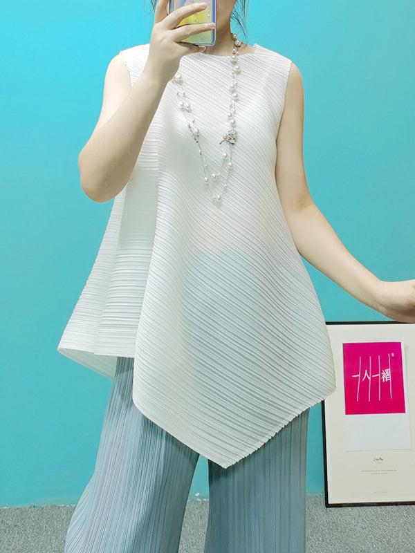Classic Vintage & Enduringly Stylish Top