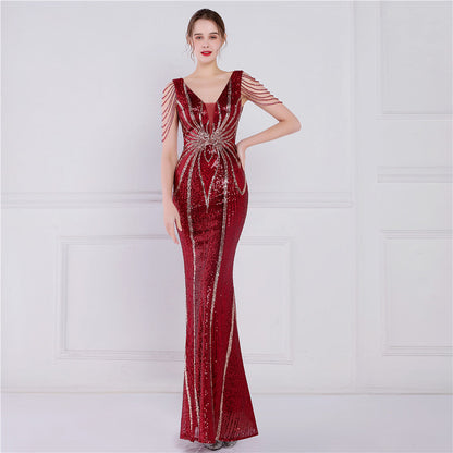 Gracefully Styled Dress for Any Occasion