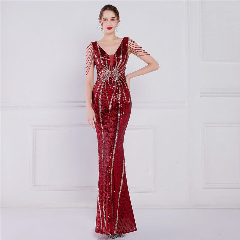Gracefully Styled Dress for Any Occasion