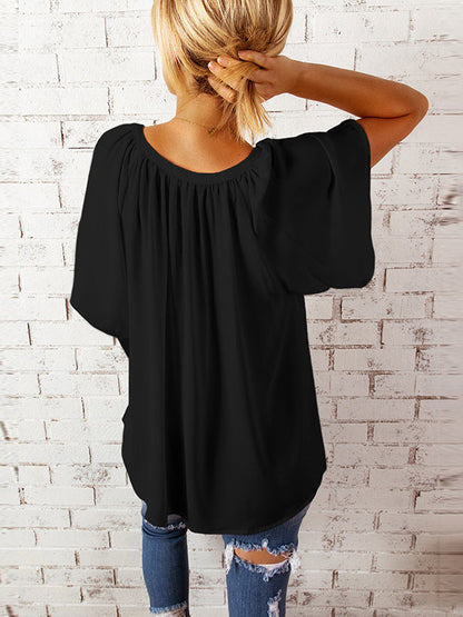 Beautifully Finished T-Shirt in a Timeless Design