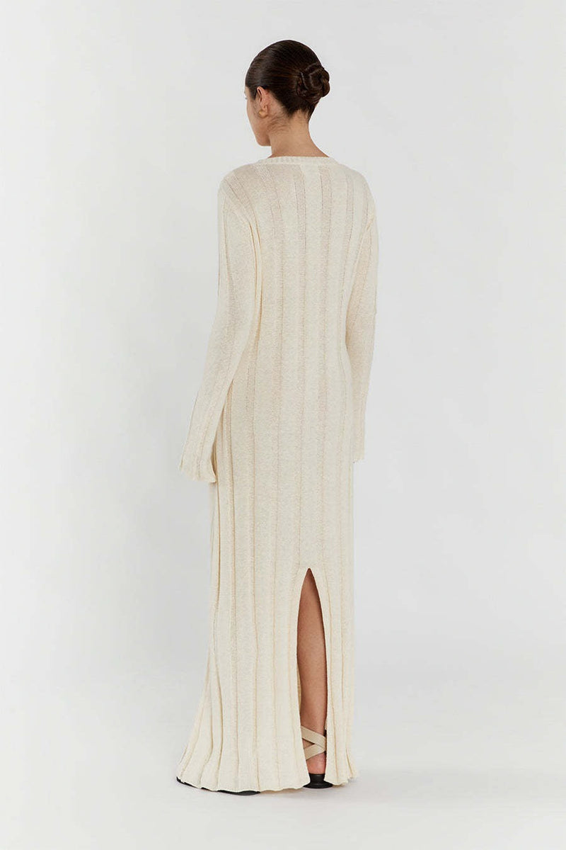 Beautifully Finished Sweater in a Timeless Design