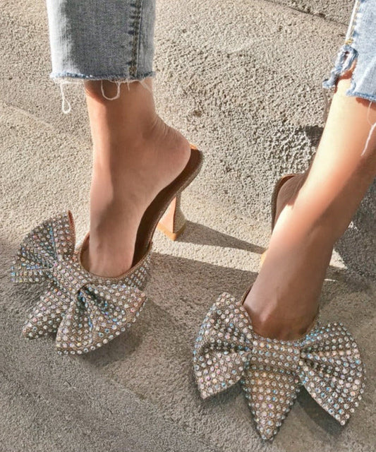 Polished Heels with an Effortless Classic Look