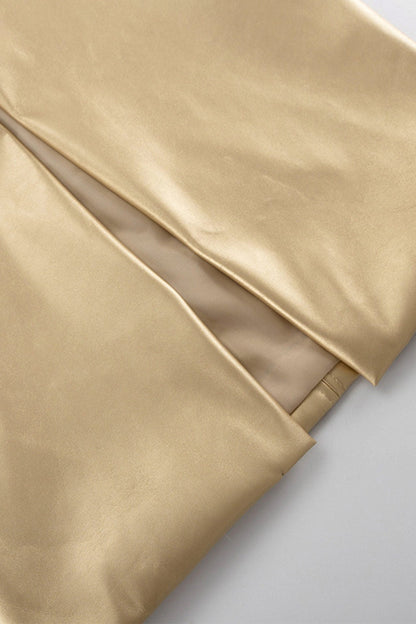 Beautifully Crafted Garment in a Classic Style