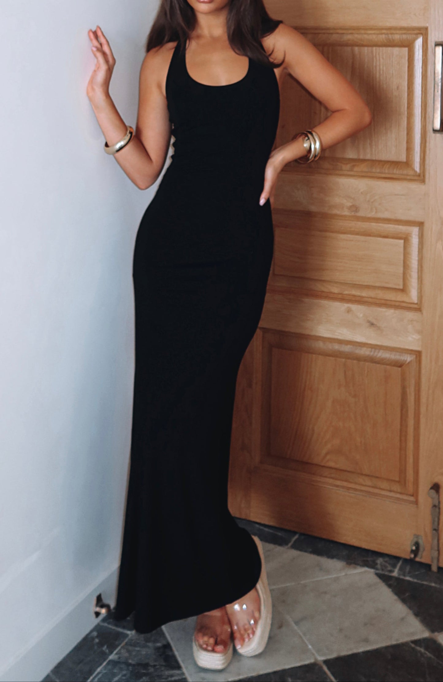 Beautifully Crafted Dress in a Classic Style