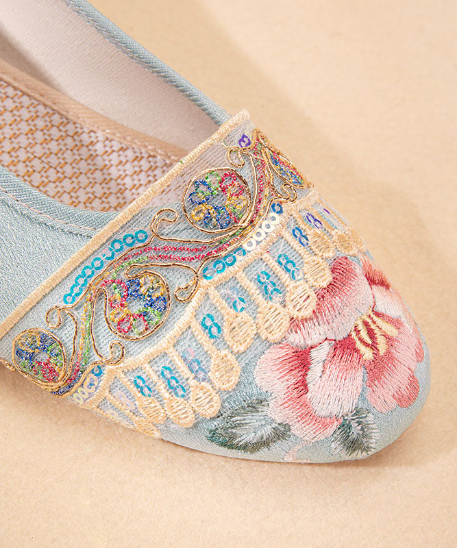 Polished Shoes with an Effortless Classic Look