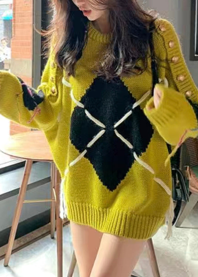Gracefully Styled Sweater for Any Occasion
