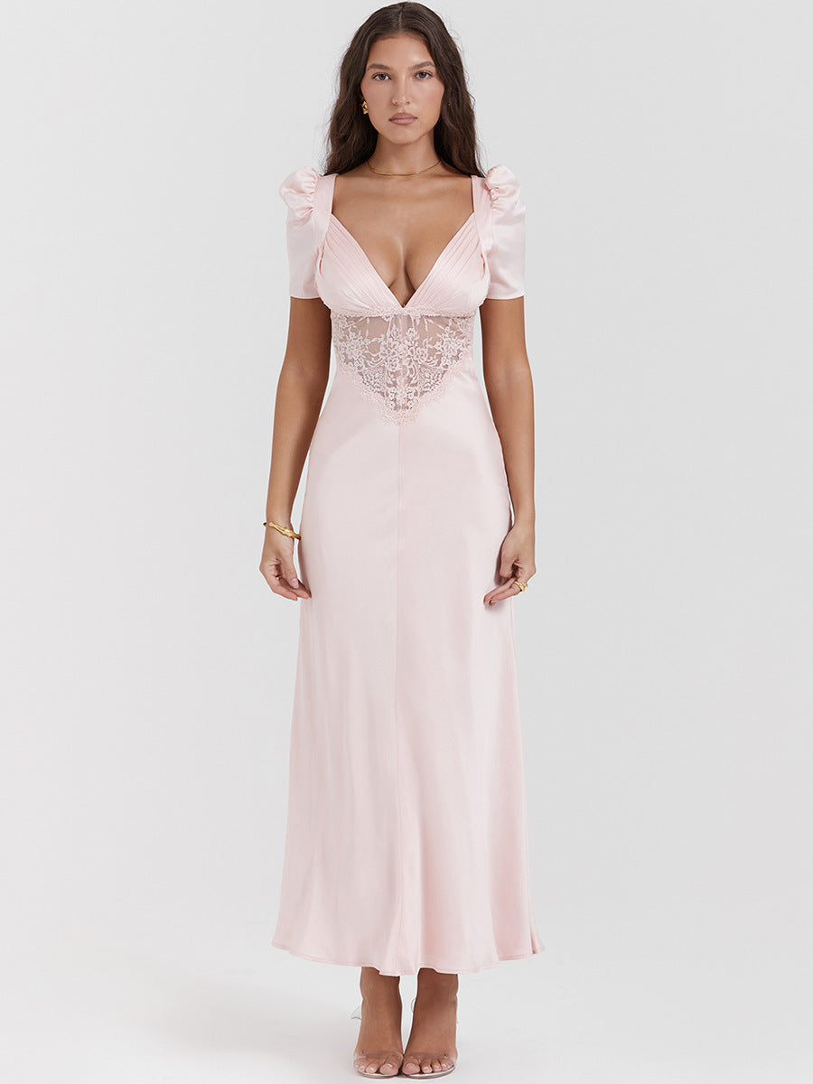Beautifully Finished Dress in a Timeless Design