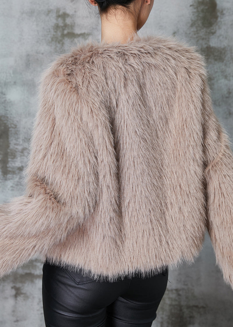 Gracefully Styled Jacket for Any Occasion