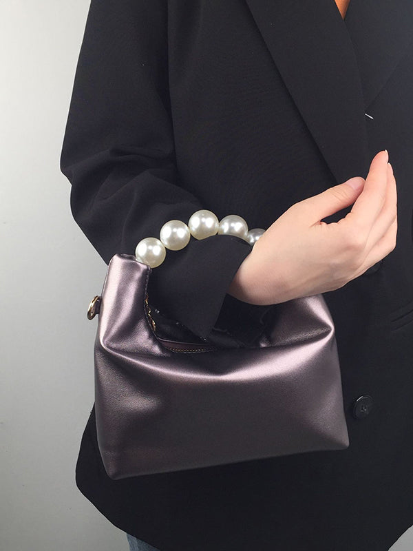 Classic Vintage Bag with a Flattering Fit