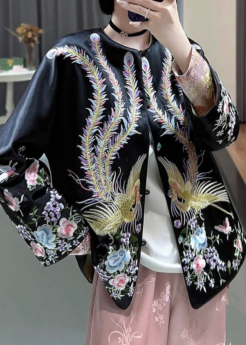 Beautifully Finished Coat in a Timeless Design