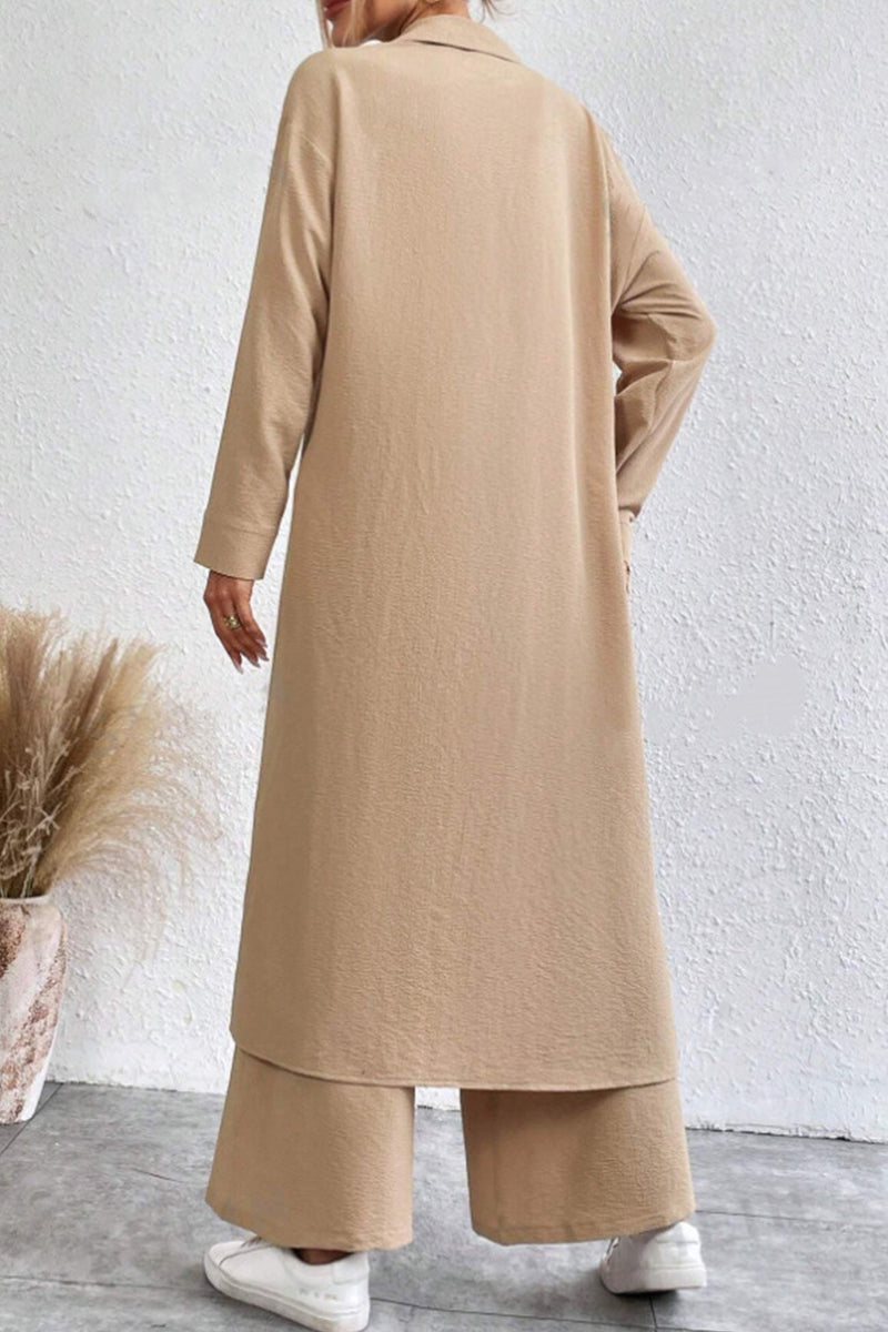 Classic Vintage Pants with a Flattering Fit
