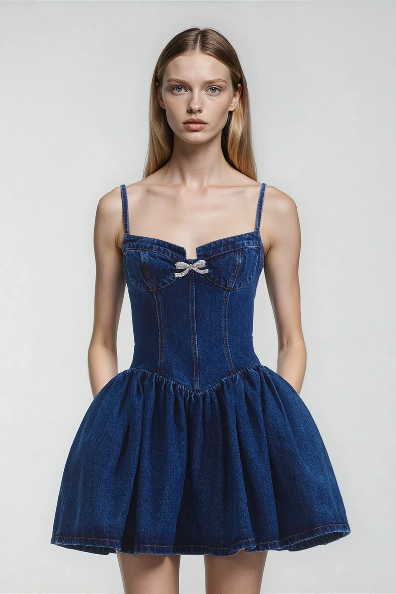 Sophisticated Dress with a Clean Classic Look