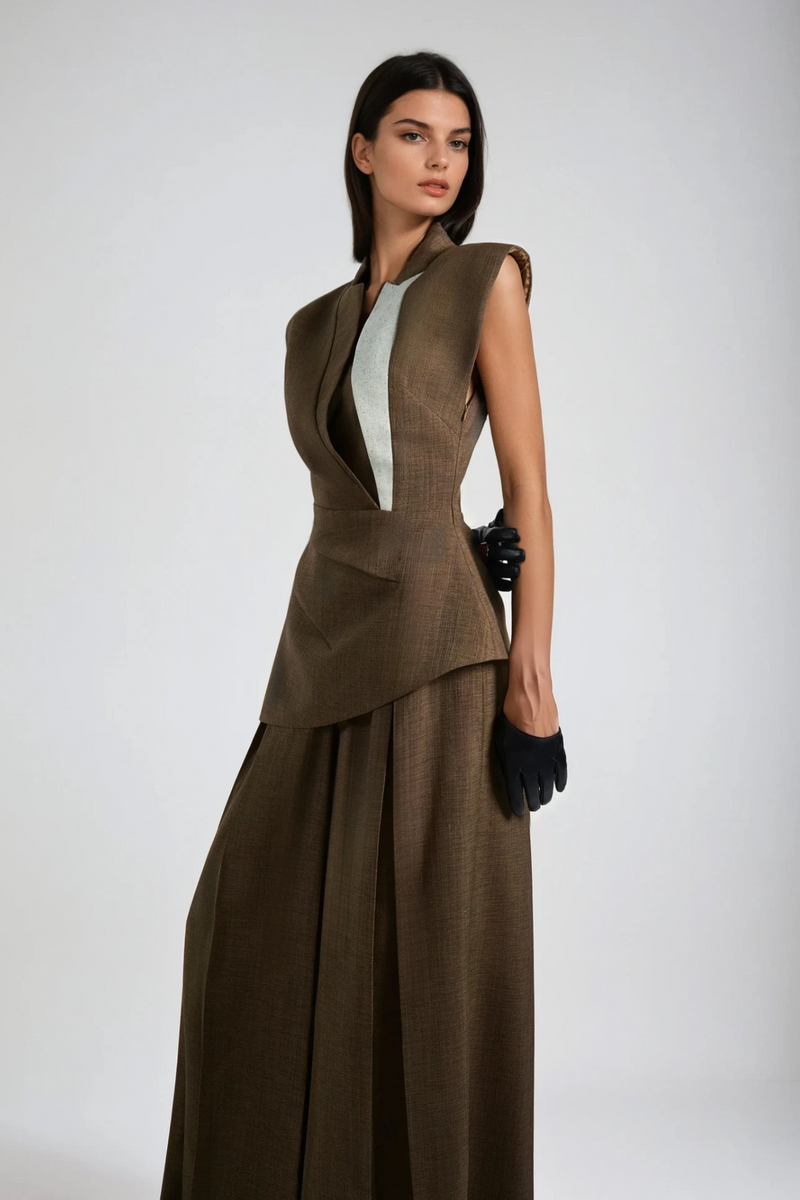 Gracefully Styled Garment for Any Occasion