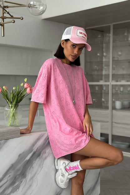Effortlessly Elegant T-Shirt with a Timeless Design