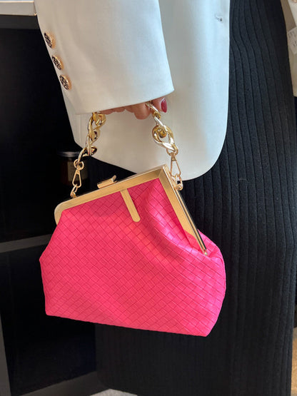 Classic Vintage Bag with a Flattering Fit
