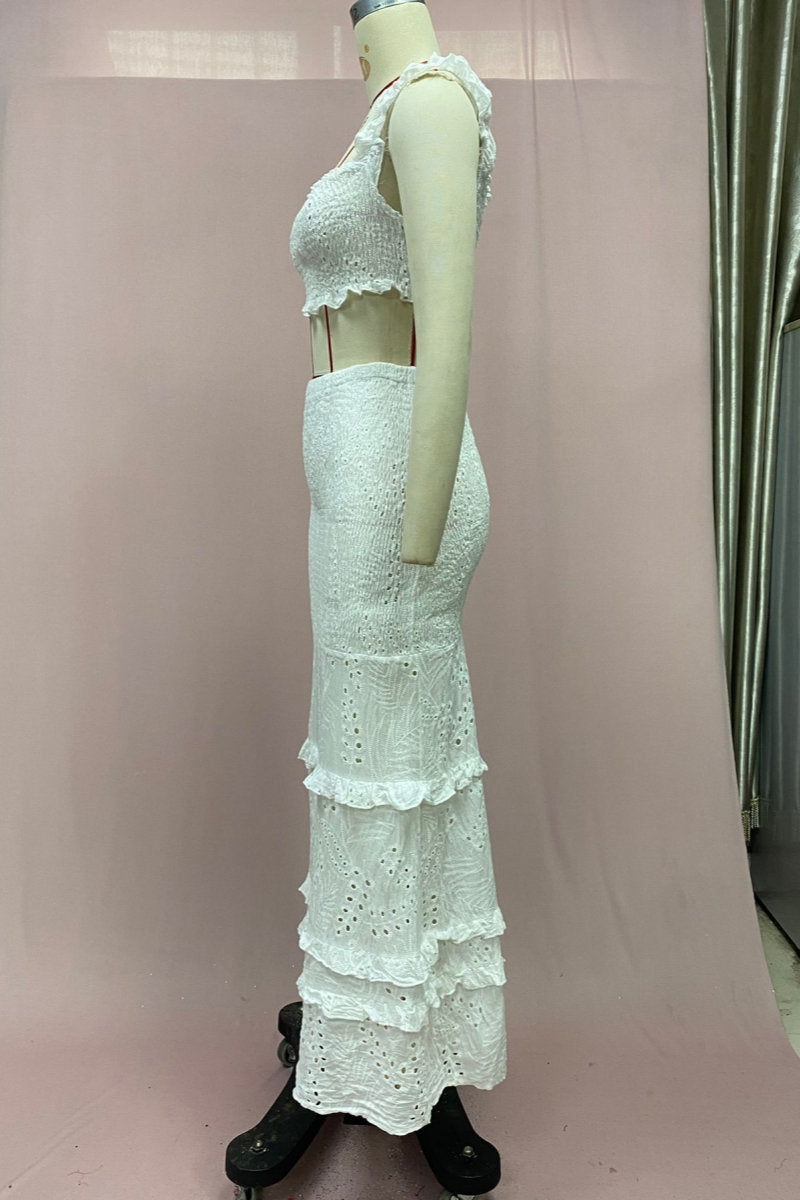 Sophisticated Garment with a Clean Classic Look
