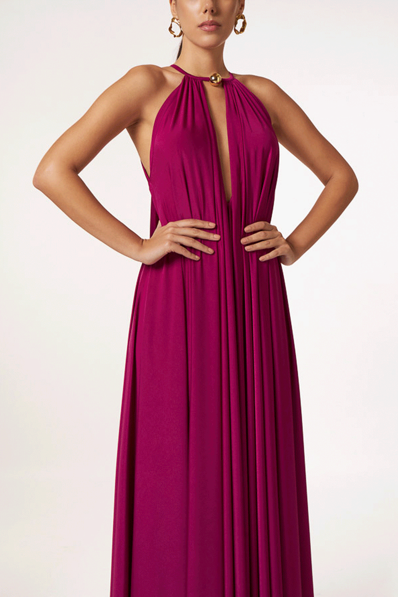 Effortlessly Elegant Dress with a Timeless Design