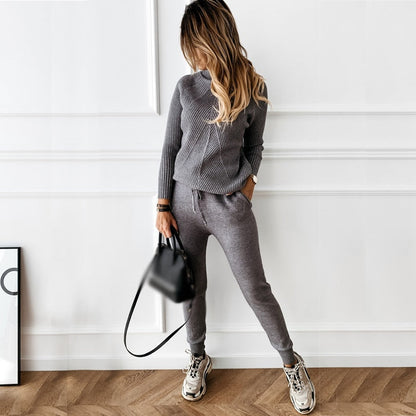Classic Vintage Sweater with a Flattering Fit