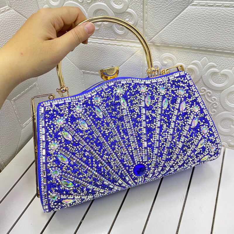 Sophisticated Bag with a Clean Classic Look