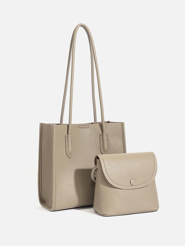 Beautifully Crafted Bag in a Classic Style