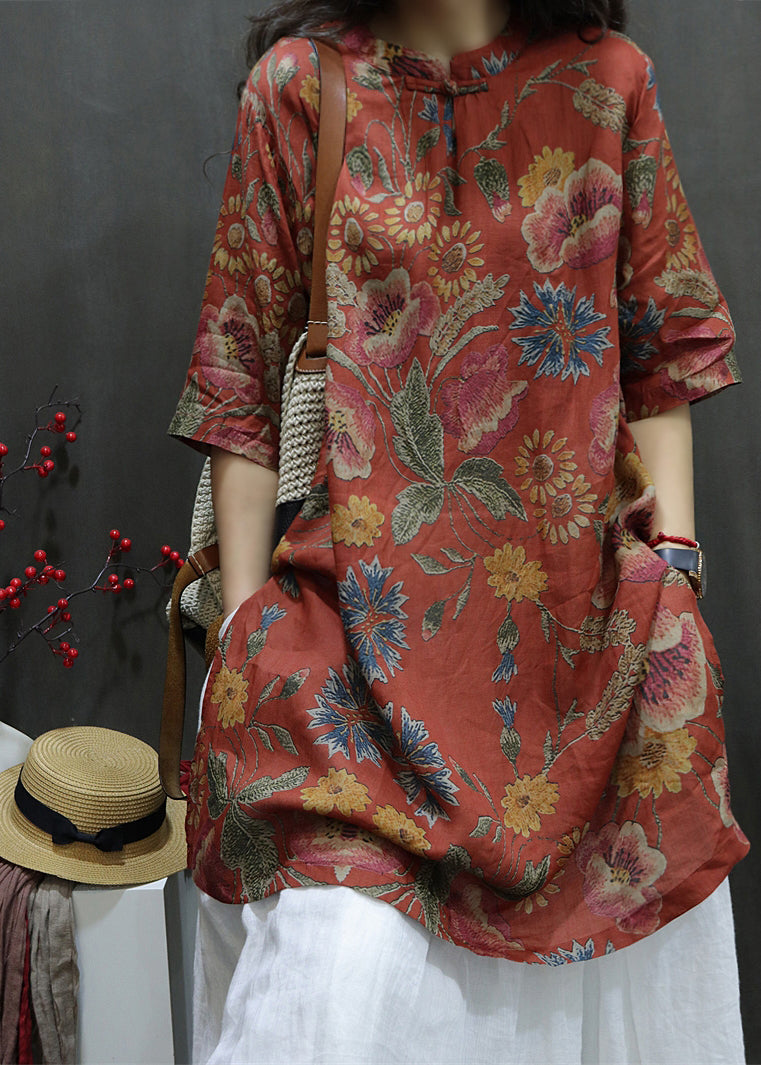 Effortlessly Elegant Top with a Timeless Design