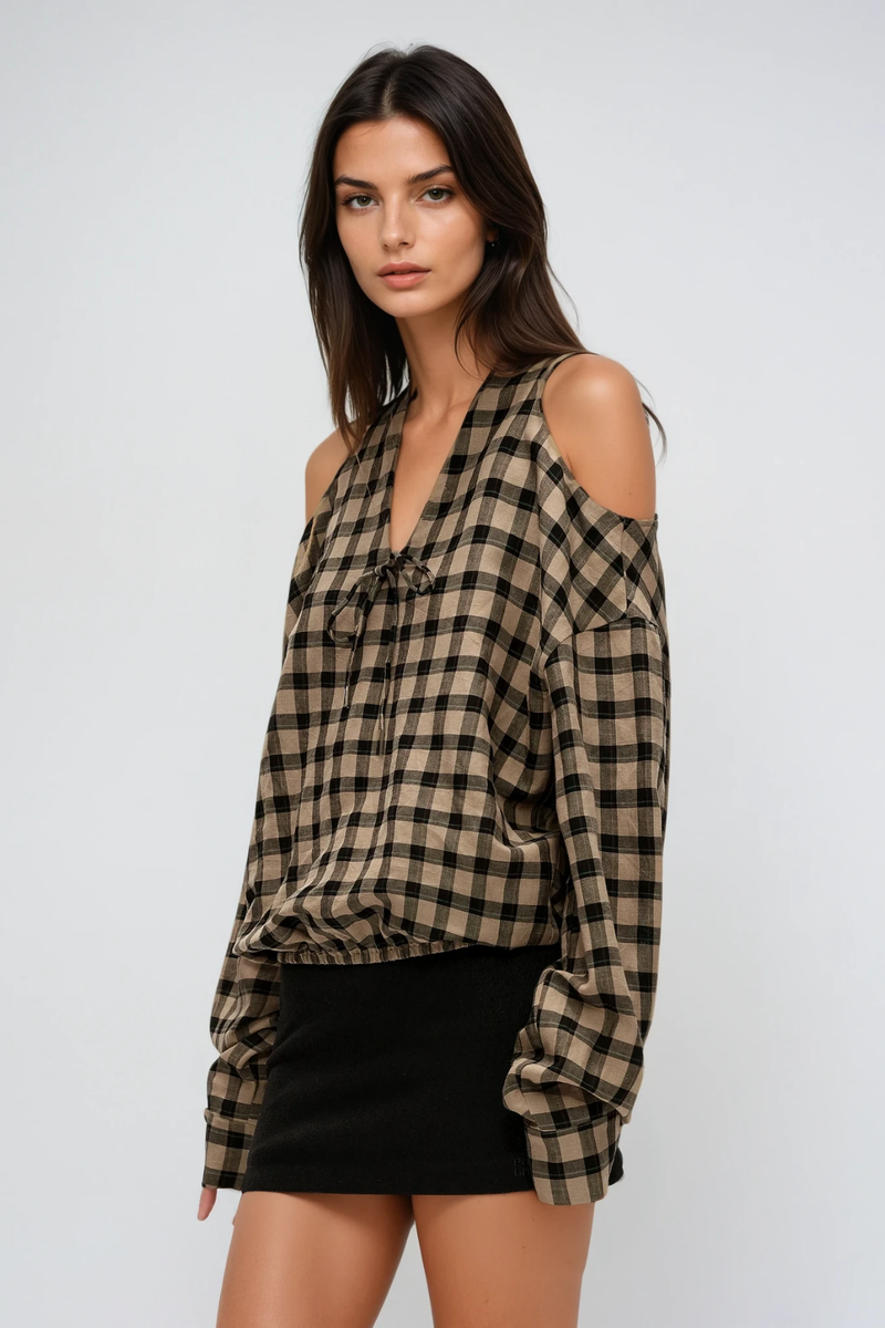 A Vintage Style Top with Delicate Timeless Details