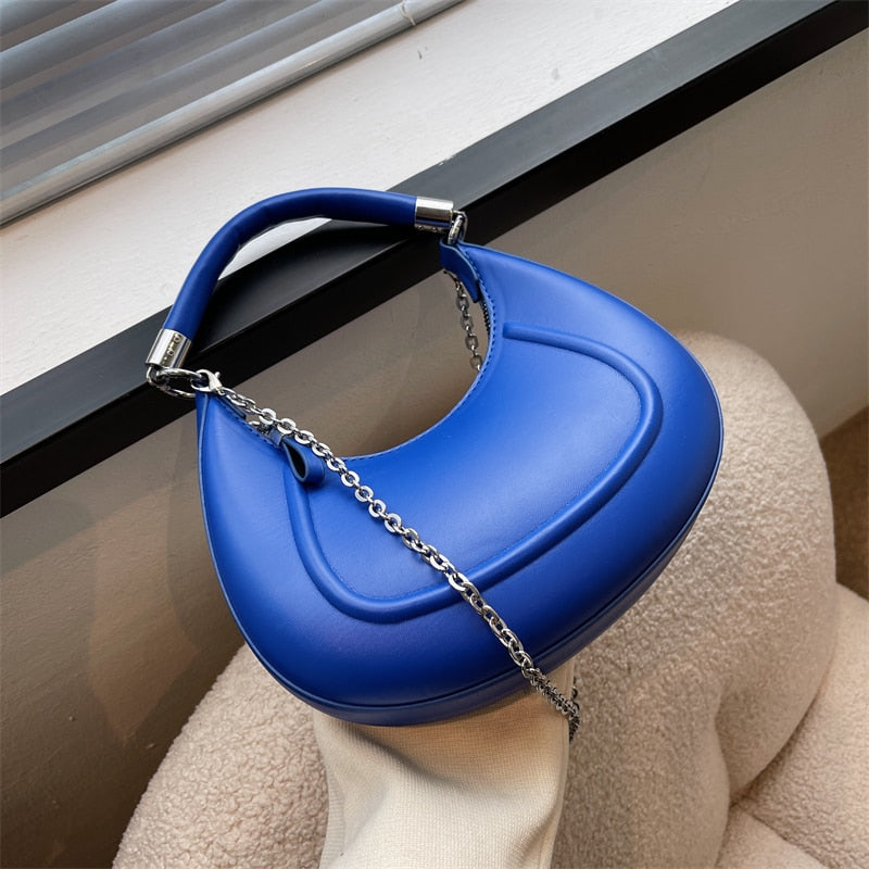 Elegantly Styled Bag for Everyday Wear